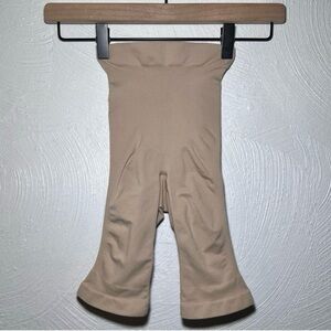 SKIMS Sculpt Short Mid Thigh W/ Open Gusset in Clay